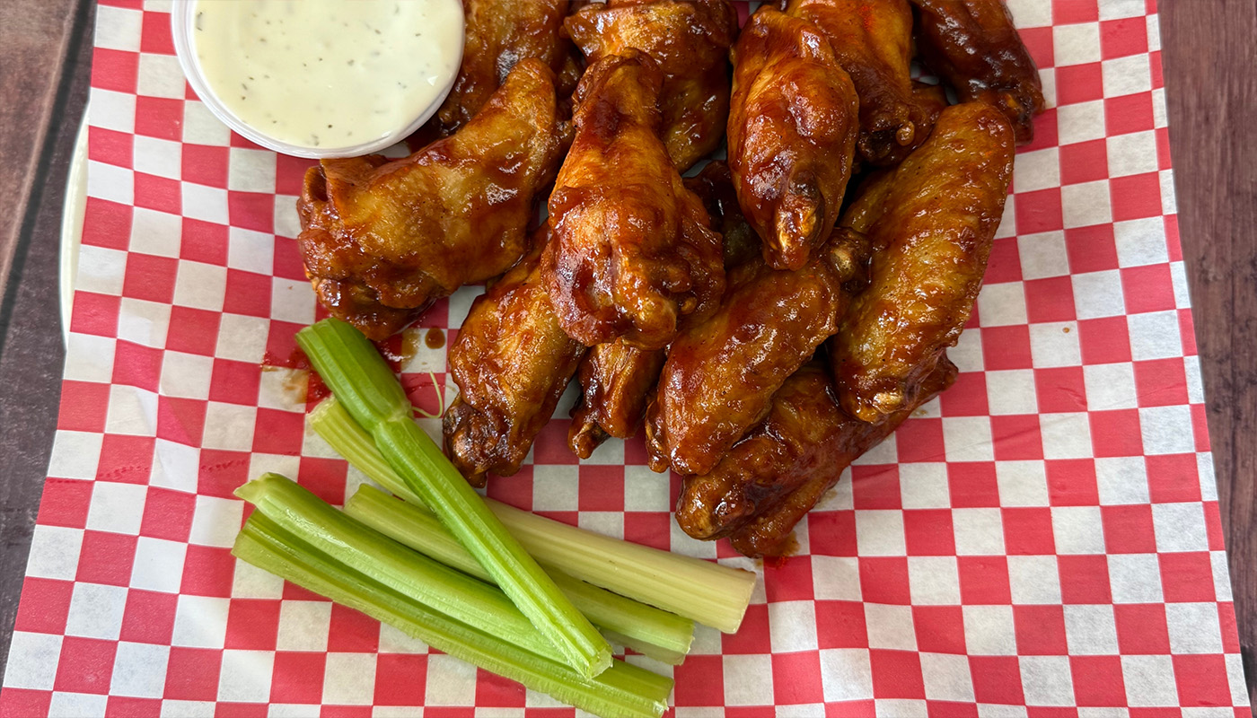 10 WINGS image