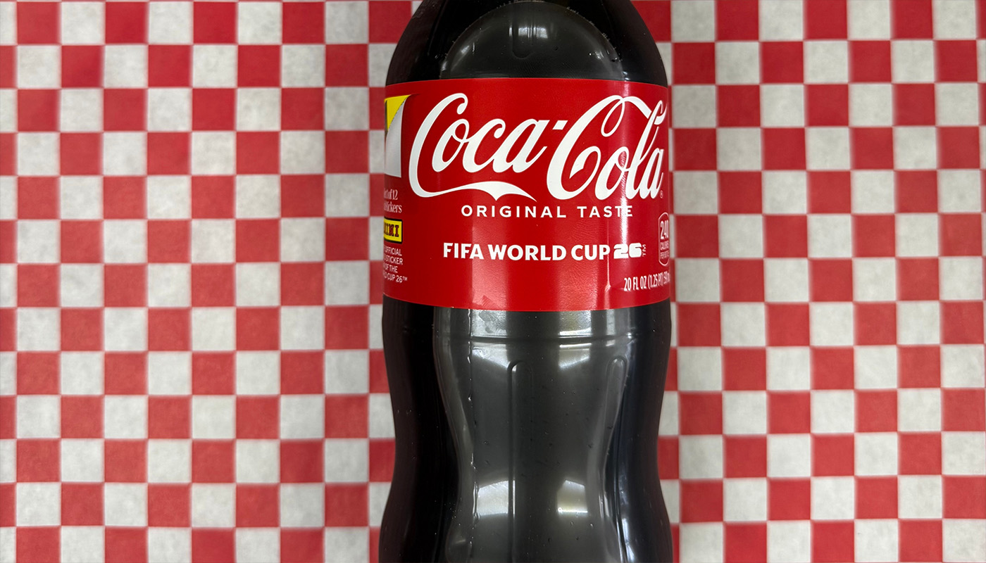 20oz COKE image